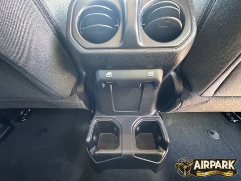 New 2026 Jeep Gladiator Sport AWD/4WD image 16