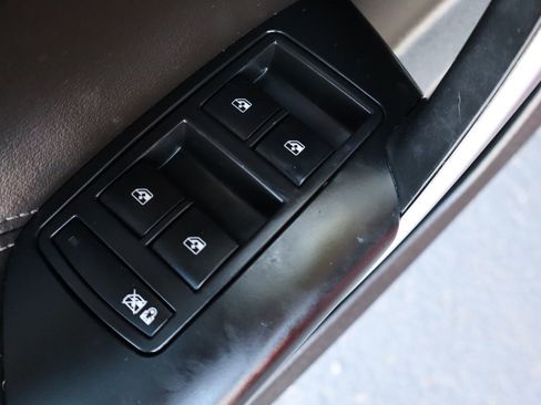 Used 2012 Buick Regal Premium image 27