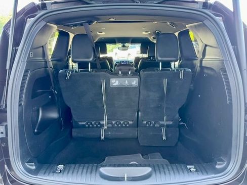 Used 2019 Chrysler Pacifica Touring-L Plus w/ Advanced Safetytec Group FWD image 6