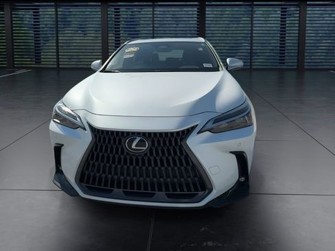 Certified 2024 Lexus NX 250 FWD image 3