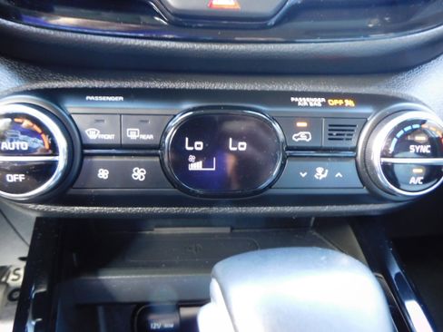 Used 2024 Kia Soul GT-Line image 13