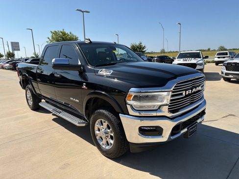 Used 2022 RAM 2500 Laramie AWD/4WD image 7