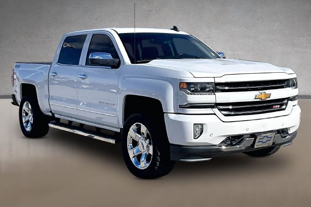 Used 2017 Chevrolet Silverado 1500 LTZ Z71 w/ LTZ Plus Package AWD/4WD image 8