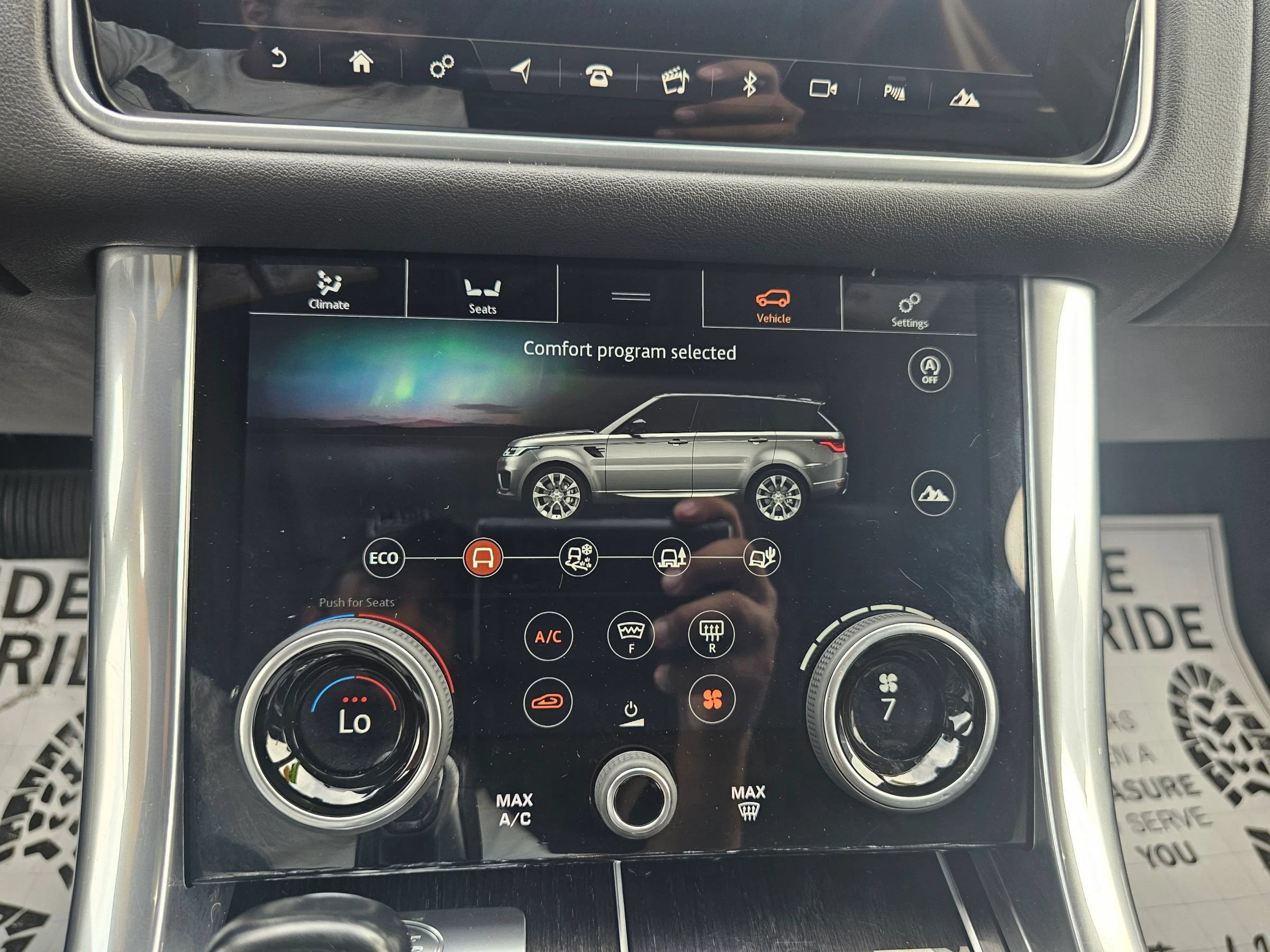 Used 2020 Land Rover Range Rover Sport HSE AWD/4WD image 29