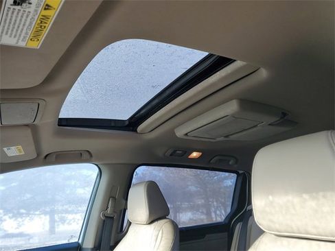 Used 2019 Honda Odyssey EX-L image 17