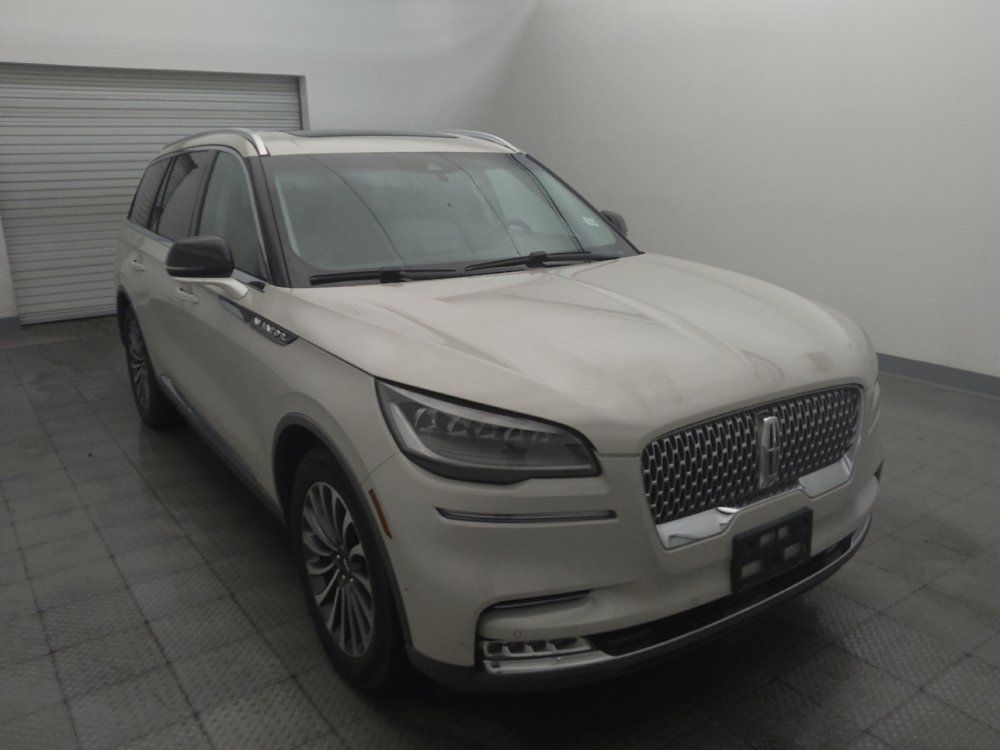 Used 2020 Lincoln Aviator Reserve w/ Equipment Group 201A RWD image 13
