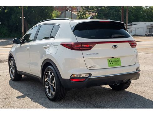 Used 2022 Kia Sportage EX FWD image 6
