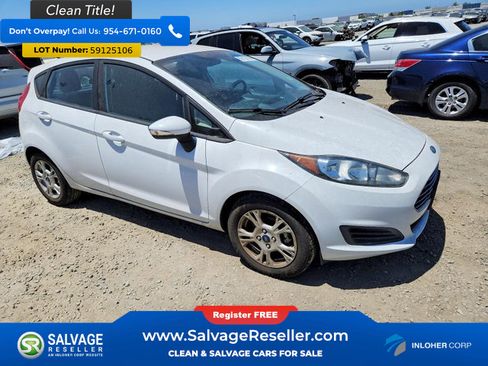 Used 2014 Ford Fiesta SE FWD image 5