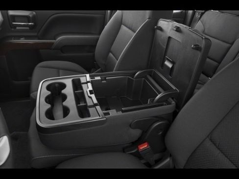 Used 2019 GMC Sierra 1500 SLE w/ SLE Value Package image 12