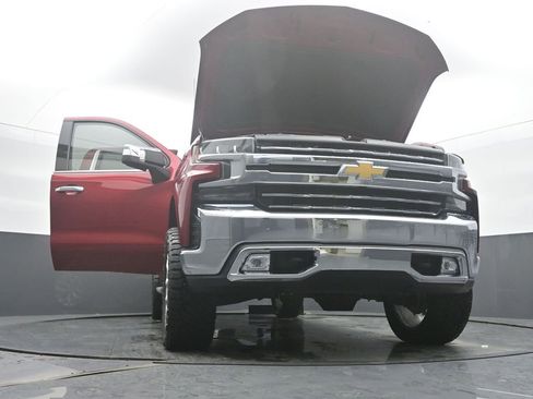 Used 2019 Chevrolet Silverado 1500 LTZ image 58
