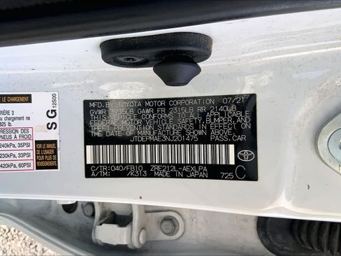 Used 2022 Toyota Corolla LE FWD image 36