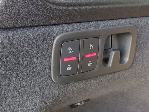 Used 2021 Audi Q7 3.0T Premium w/ Convenience Package image 31