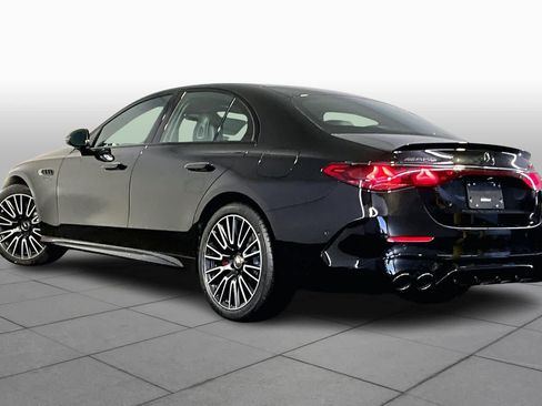 New 2026 Mercedes-Benz E 53 AMG e 4MATIC Sedan image 3