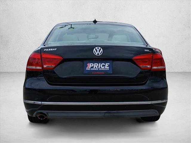 Used 2012 Volkswagen Passat 2.5 SEL FWD image 7