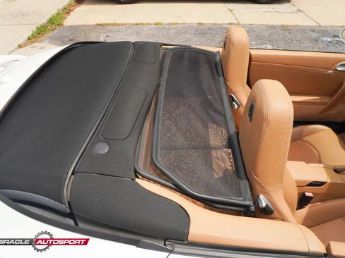 Used 2010 Porsche 911 Turbo AWD/4WD image 31