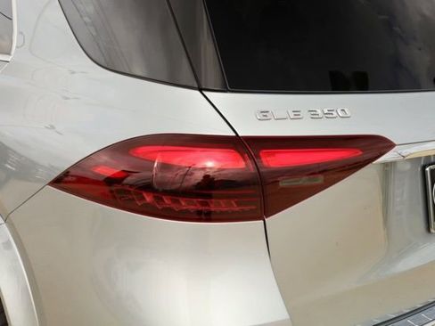 Certified 2024 Mercedes-Benz GLE 350 4MATIC image 11