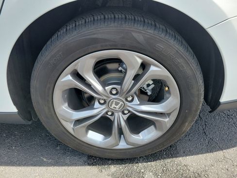 Used 2024 Honda Accord EX image 32