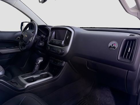 Used 2022 Chevrolet Colorado ZR2 AWD/4WD image 30