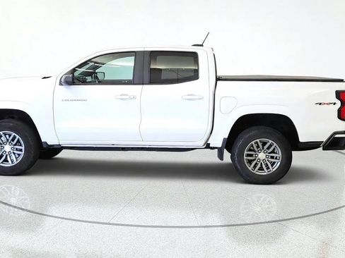 Used 2023 Chevrolet Colorado LT w/ LT Convenience Package AWD/4WD image 5