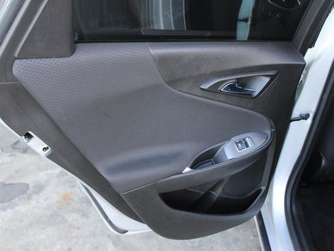 Used 2022 Chevrolet Malibu LT image 31