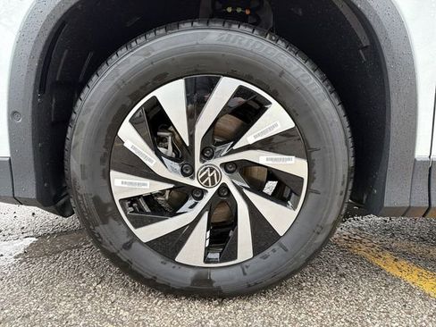 New 2026 Volkswagen Tiguan S image 11