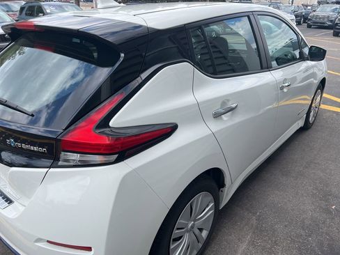 Used 2018 Nissan Leaf S w/ S Charge Package image 6