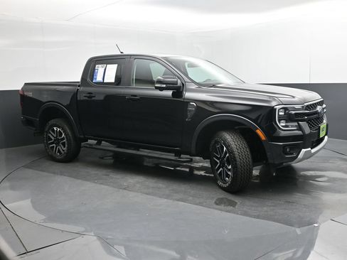 Used 2024 Ford Ranger Lariat w/ FX4 Off-Road Package AWD/4WD image 38