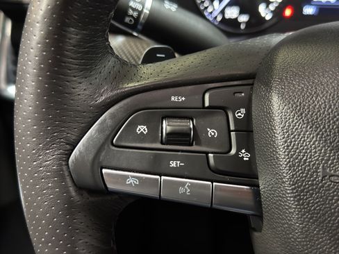 Used 2023 Cadillac XT4 Sport w/ Sun And Sound Package AWD/4WD image 25