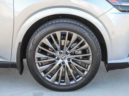 Used 2023 Lexus RX 350 FWD image 10