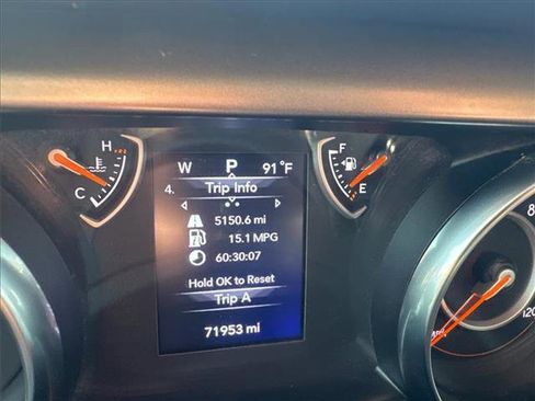 Used 2019 Jeep Wrangler Sport image 14