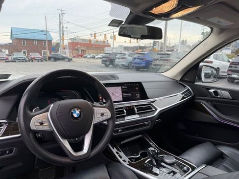 Used 2020 BMW X7 xDrive40i w/ Premium Package image 16