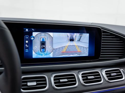 New 2026 Mercedes-Benz GLS 450 4MATIC image 27