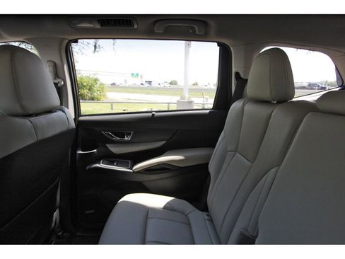 New 2026 Subaru Ascent Limited AWD/4WD image 8