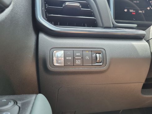 Used 2026 GMC Terrain AT4 w/ Convenience Package III AWD/4WD image 21