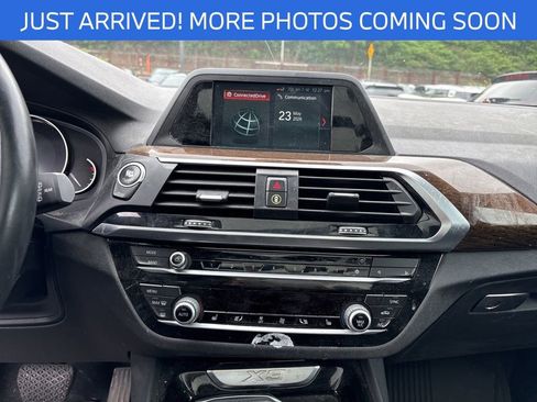 Used 2019 BMW X3 xDrive30i w/ Driving Assistance Package AWD/4WD image 4