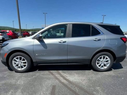 Used 2024 Chevrolet Equinox LT AWD/4WD image 5