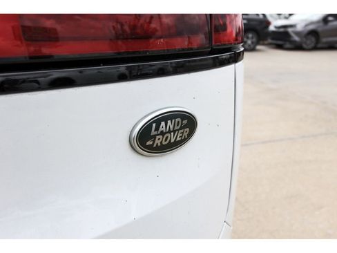 Used 2023 Land Rover Range Rover Sport SE AWD/4WD image 9