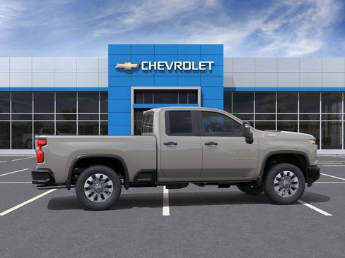New 2026 Chevrolet Silverado 2500 Custom w/ Custom Value Package AWD/4WD image 5
