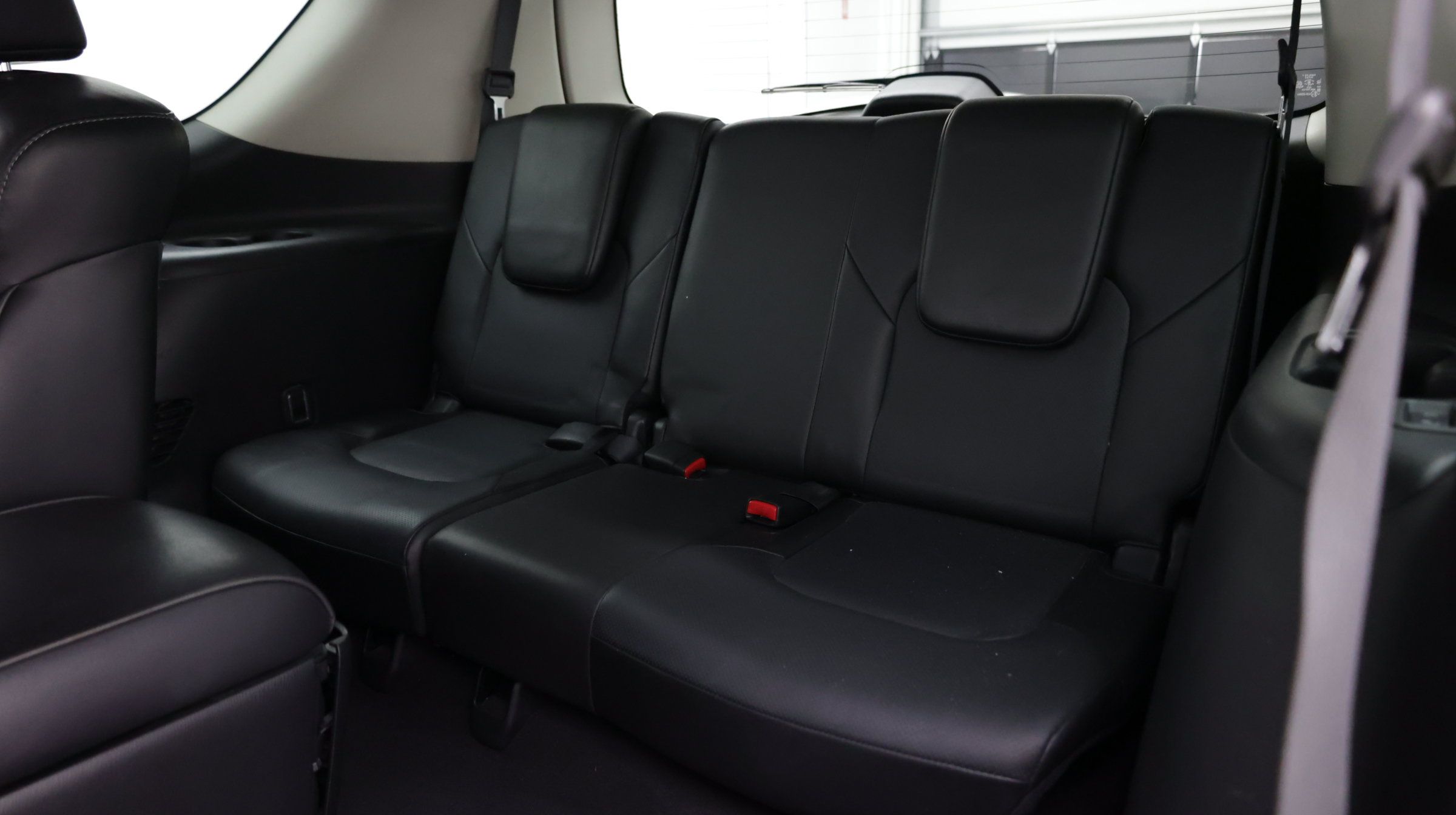 Used 2018 INFINITI QX80 4WD w/ Driver Assistance Package image 36