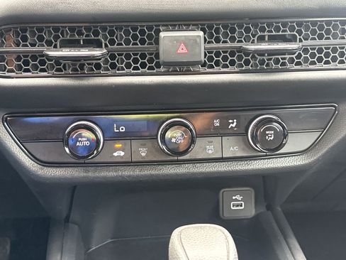 Used 2025 Honda HR-V LX image 24