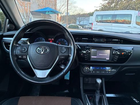 Used 2016 Toyota Corolla L image 13
