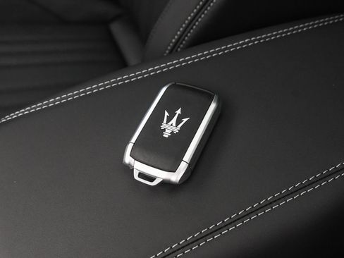 New 2025 Maserati Grecale Modena image 20