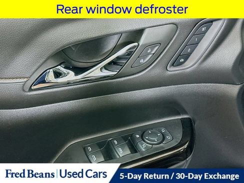 Used 2023 GMC Acadia AT4 w/ Preferred Package AWD/4WD image 23