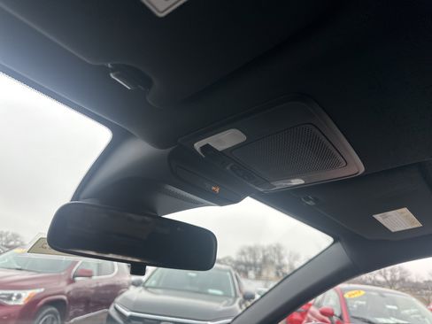 Certified 2023 Honda HR-V Sport image 30