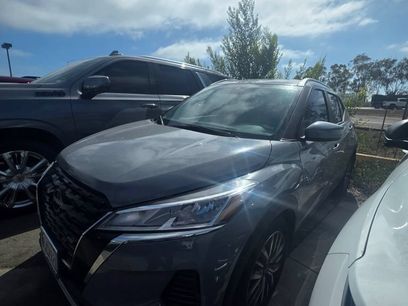 Used 2023 Nissan Kicks SV