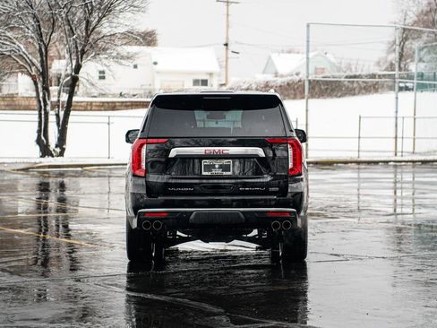 Used 2023 GMC Yukon Denali image 6