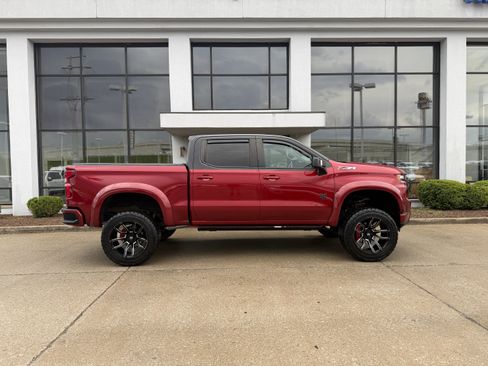 Used 2022 Chevrolet Silverado 1500 RST w/ Safety Package AWD/4WD image 3