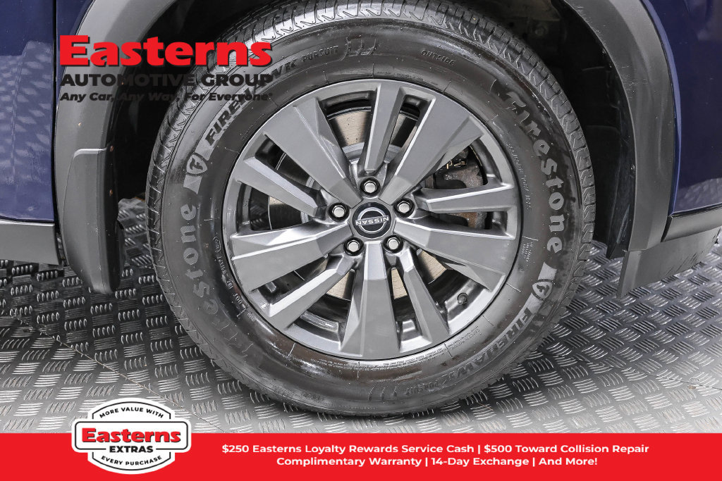 Used 2022 Nissan Pathfinder SV AWD/4WD image 33