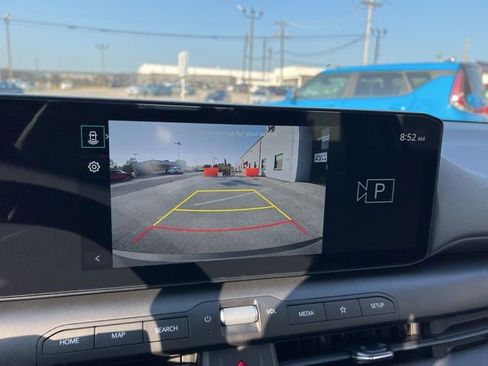 Used 2025 Kia K4 LXS image 23