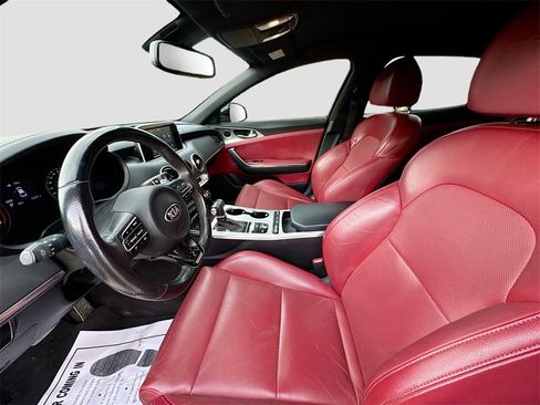 Used 2021 Kia Stinger GT image 20